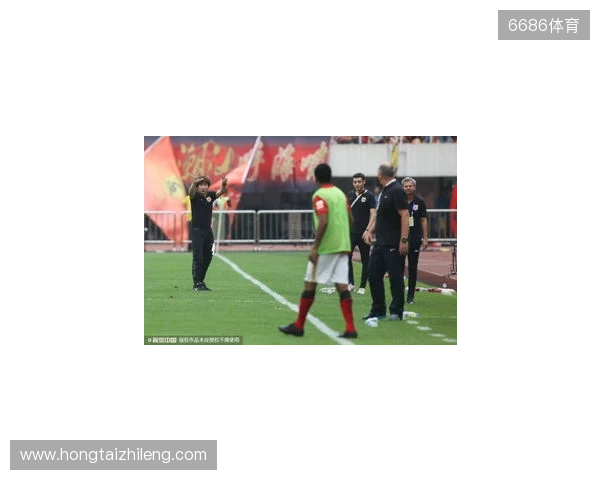 鲁媒:现在确认韩鹏是泰山正式主帅为时过早,若请外教得争分夺秒 鲁媒:现在确认韩鹏是泰山正式主帅为时过早,若请外教得争分夺秒